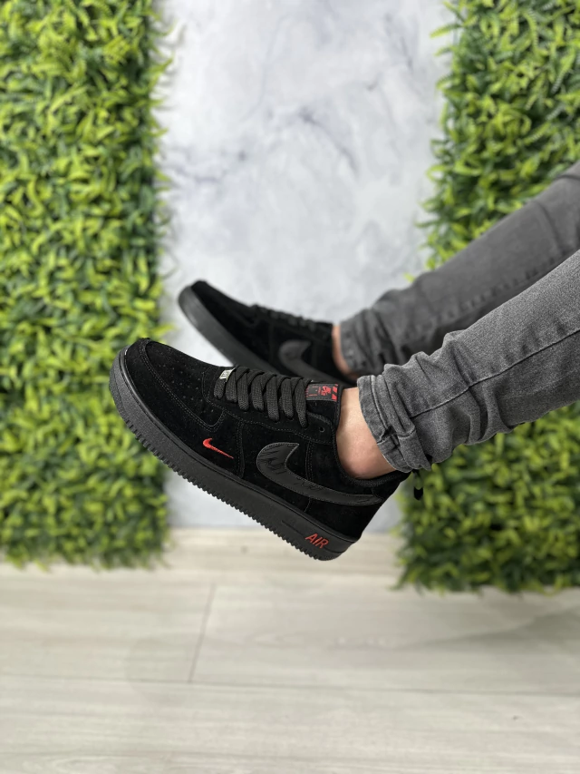 Tênis Nike Air Force