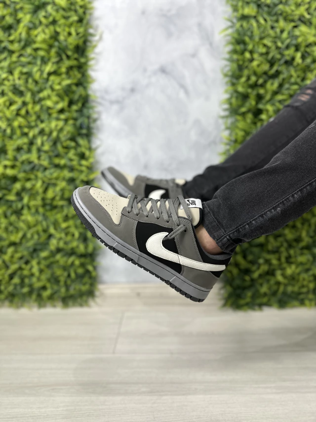 Tênis Nike Dunk SB
