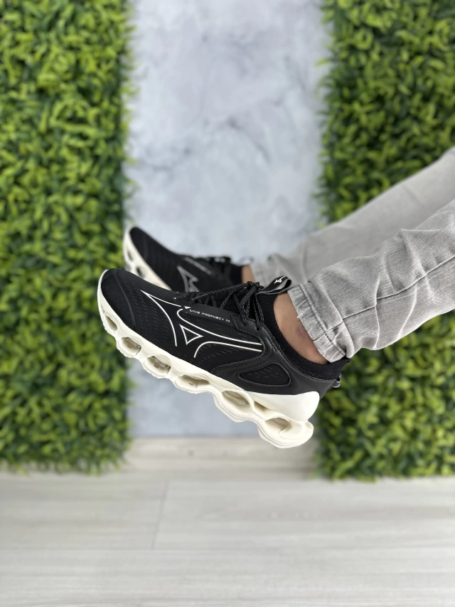Tênis Mizuno Pro 14